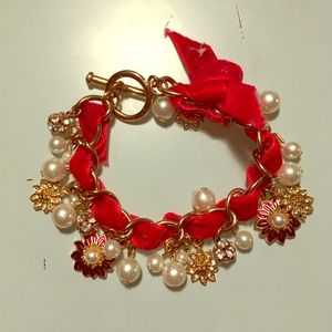 Bracelet with flowers and Perls